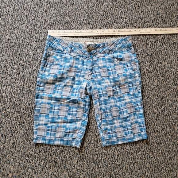 Arizona Jeans Teal Plaid Patchwork Boho Shorts Junior Size 7 - Picture 4 of 7